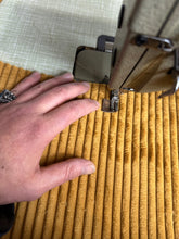 Load image into Gallery viewer, Super jumbo Cord Smock
