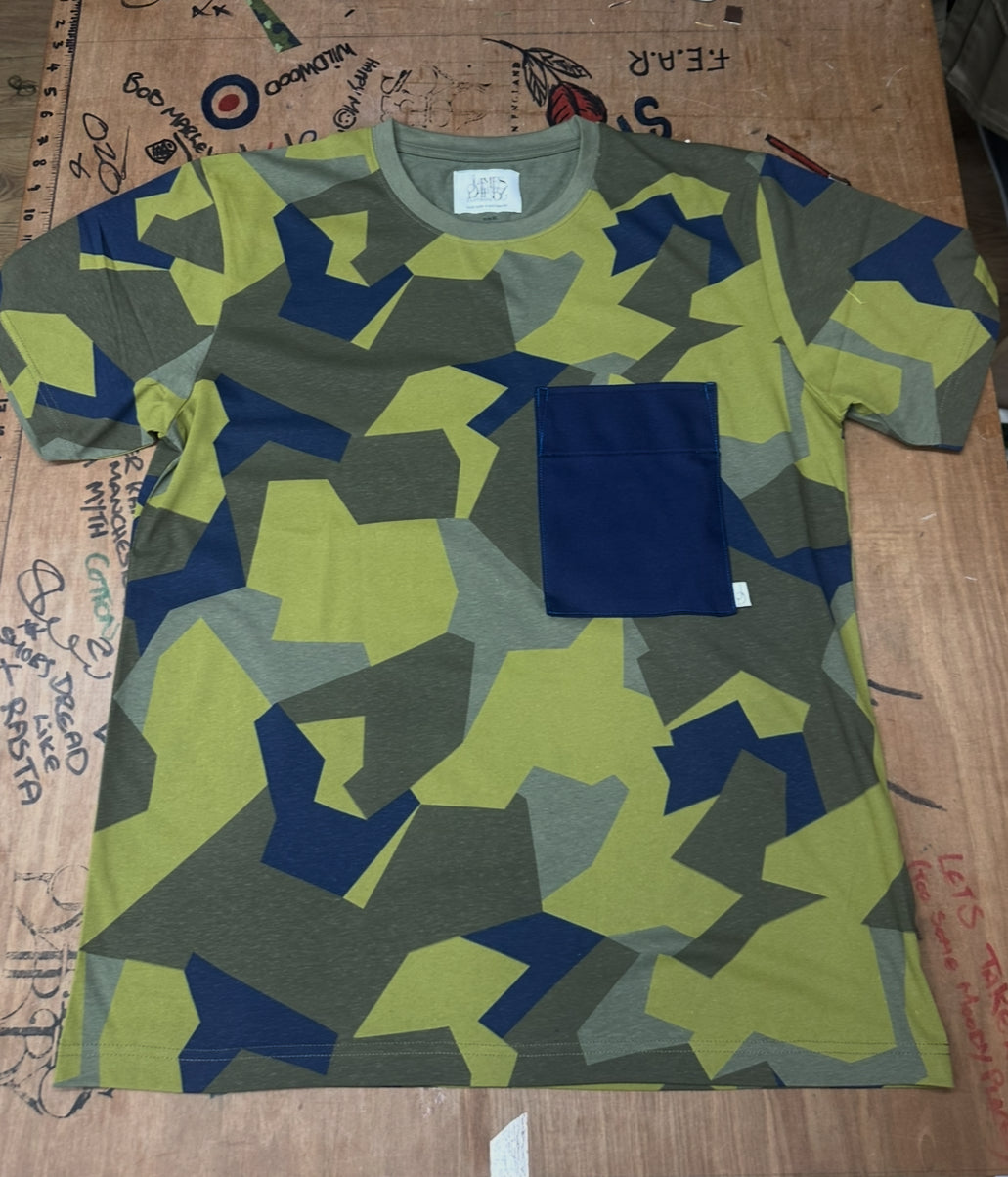 Graphic Camo T-shirt