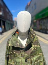 Load image into Gallery viewer, Waterproof Camo Jacket
