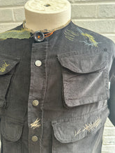 Load image into Gallery viewer, Short Sleeve Utility Shirt black

