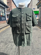 Load image into Gallery viewer, Short Sleeve Utility Shirt Green
