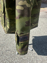Load image into Gallery viewer, Waterproof Camo Jacket
