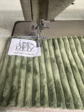 Load image into Gallery viewer, Green Cord Smock
